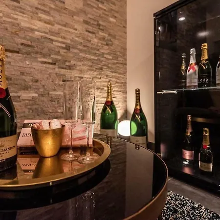 Apartment Champagne Therapie: Cosy Chic,
