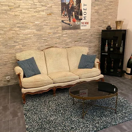 Apartment Champagne Therapie: Cosy Chic, Épernay